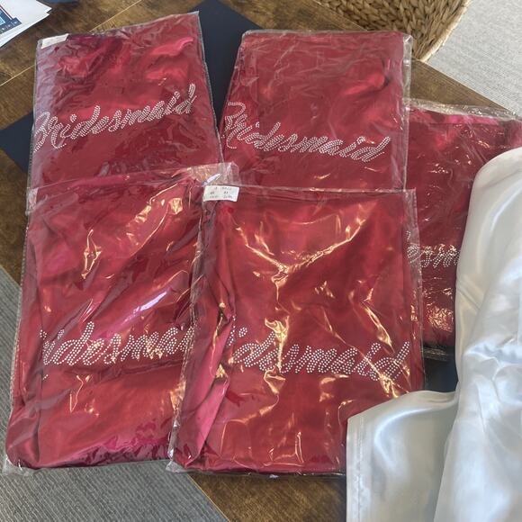 Bride & Bridesmaid Robes Set Silver Writing for Wedding Bridal Party Women - - Picture 8 of 12